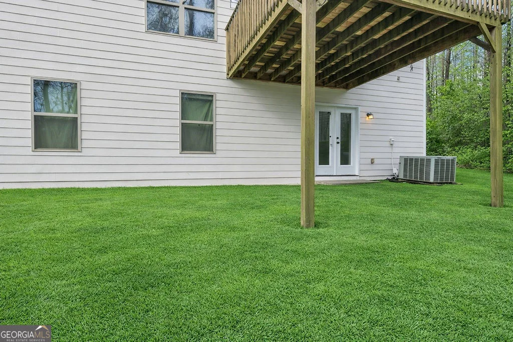 Photo of 405 Azalea Drive