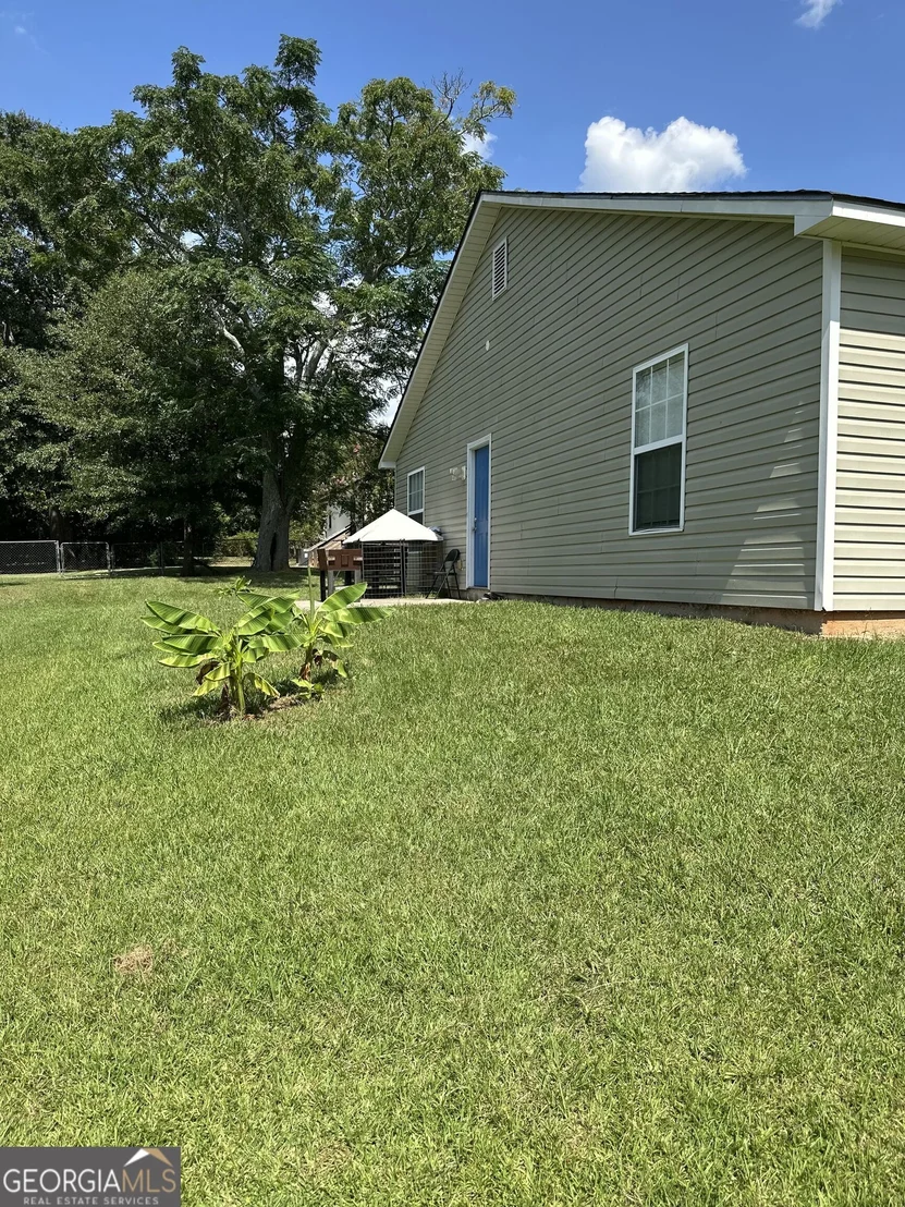 Photo of 127 3rd Street