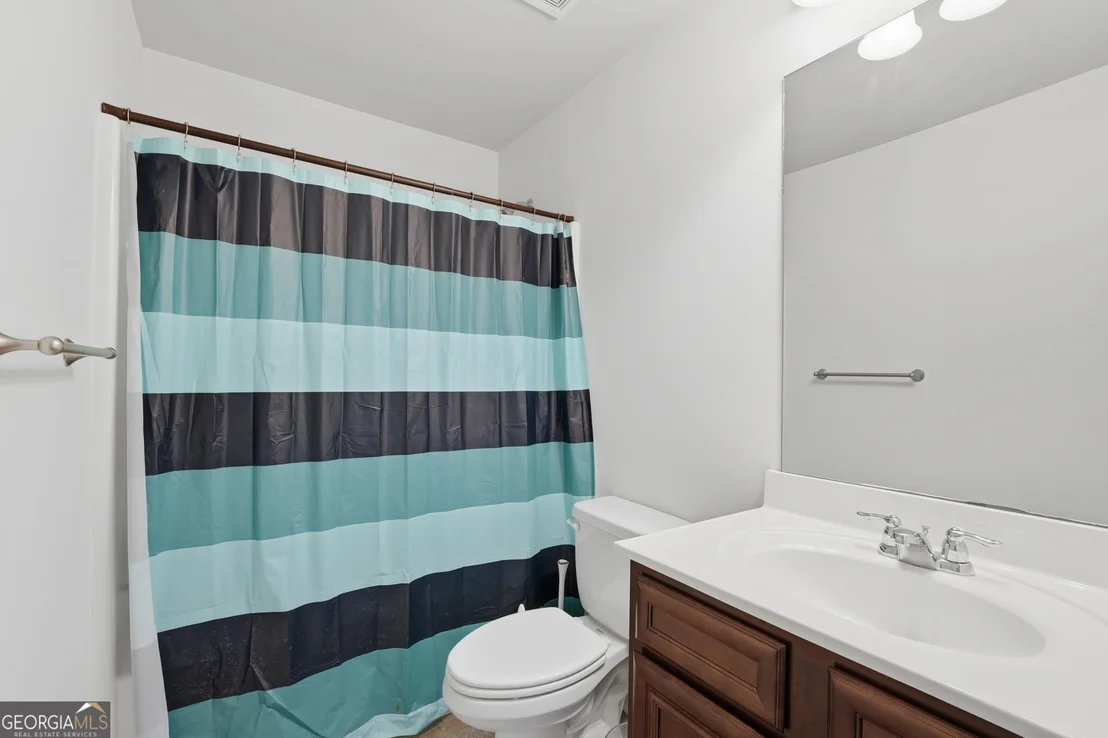 Photo of 5565 Banner Boulevard