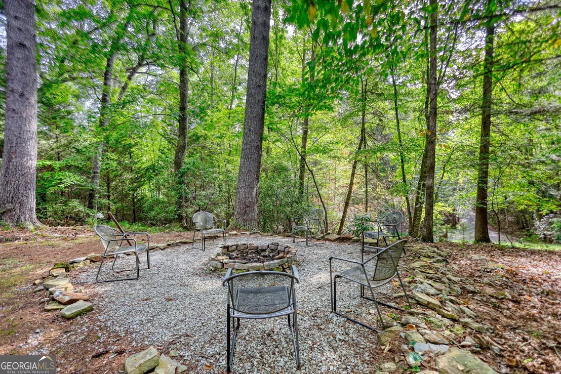 Photo of 450 Flat Creek Circle