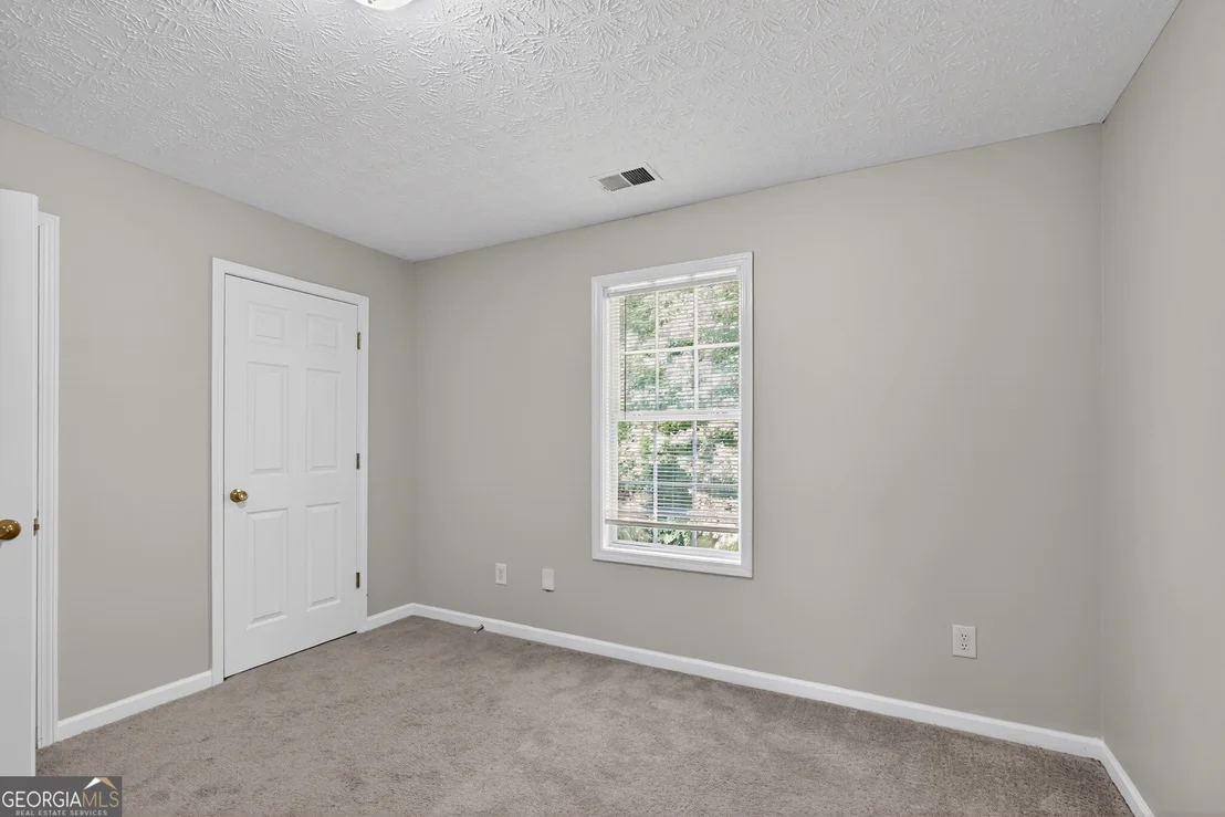 Photo of 784 Sinclair Way