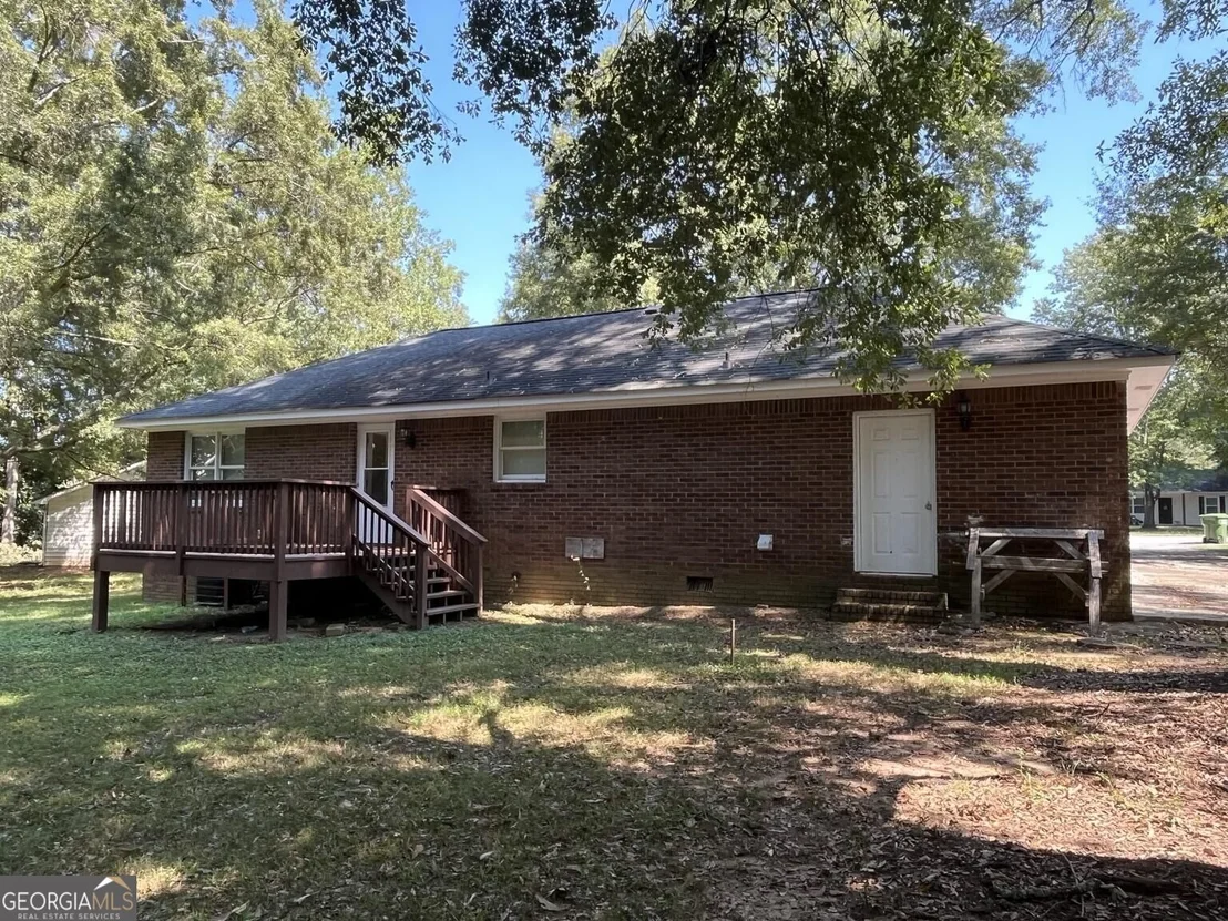 Photo of 502 Chestnut Lane