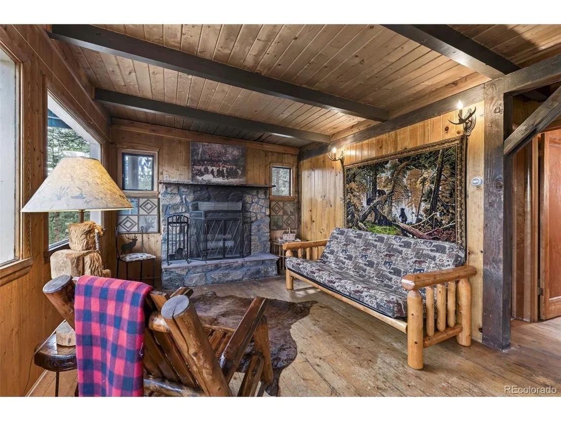 Photo of 354 Mesa Dr