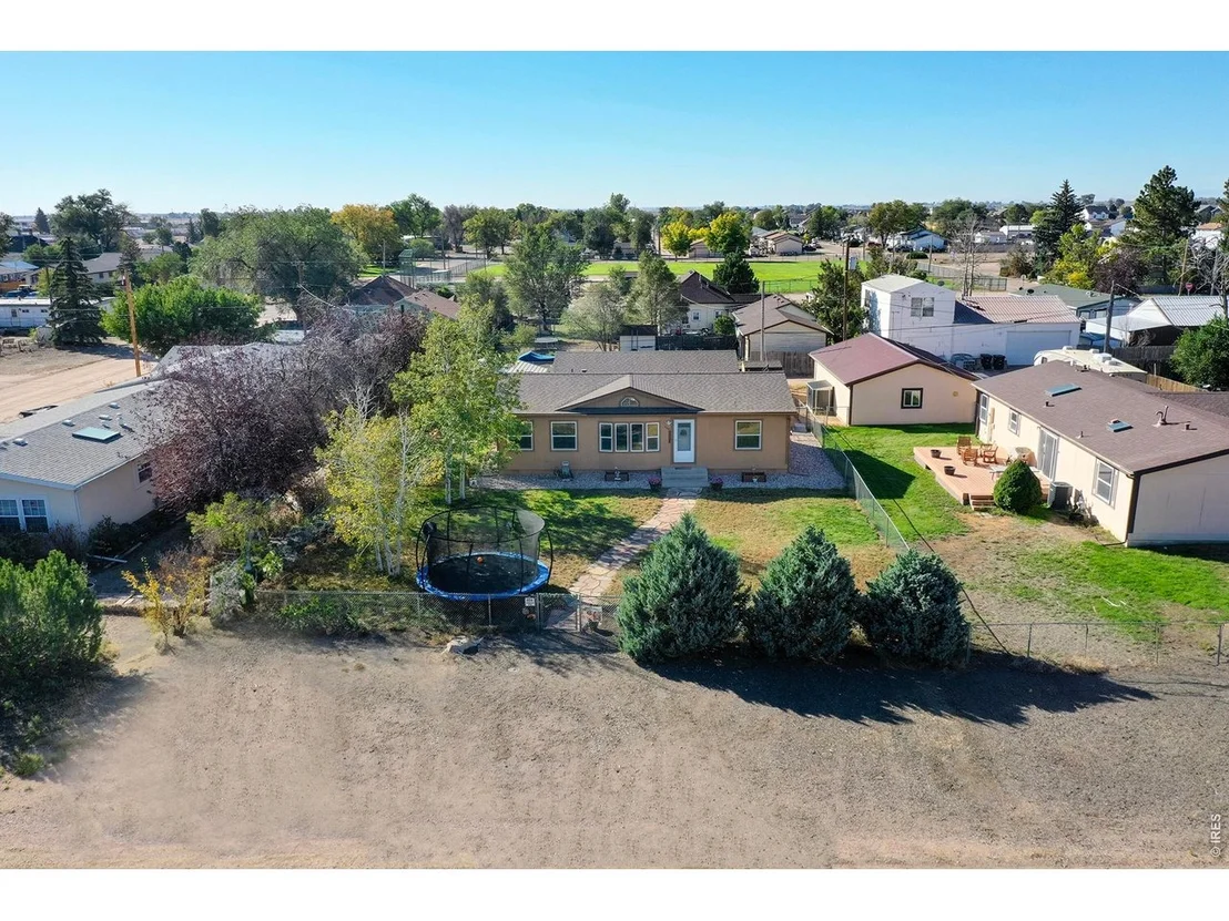 Photo of 404 W Shafer Ave