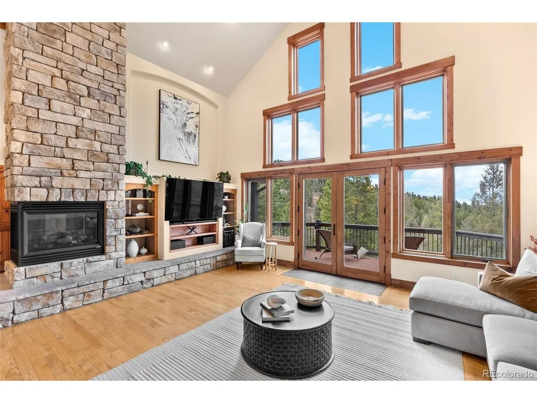 Photo of 11272 Belle Meade Dr