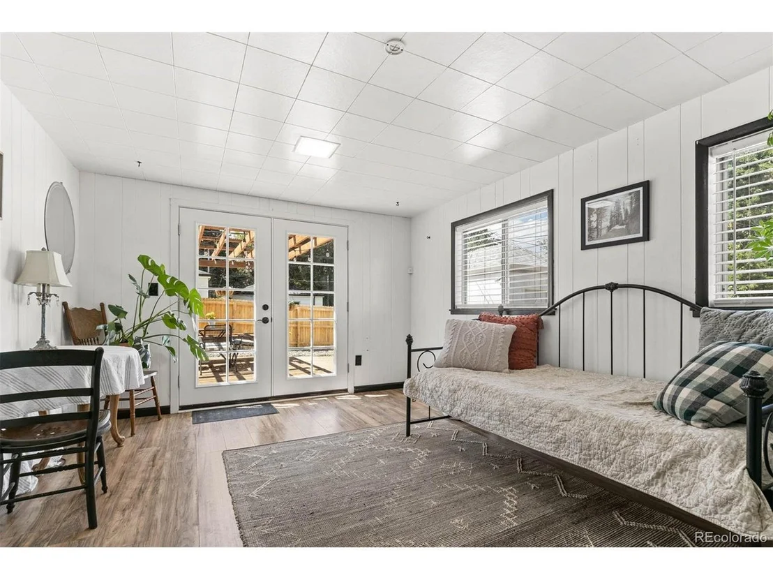 Photo of 4641 W Short Pl