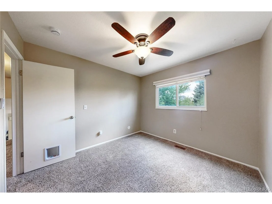Photo of 216 Berthoud Way