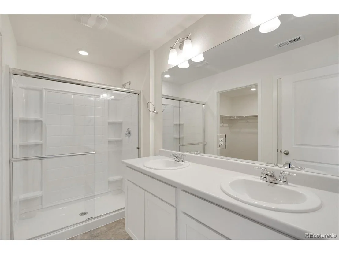 Photo of 611 Sawyers Pond Dr