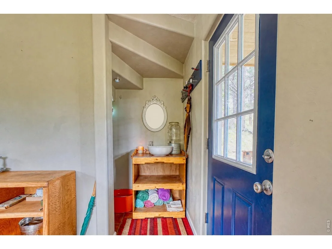 Photo of 2365 Storm Mountain Dr