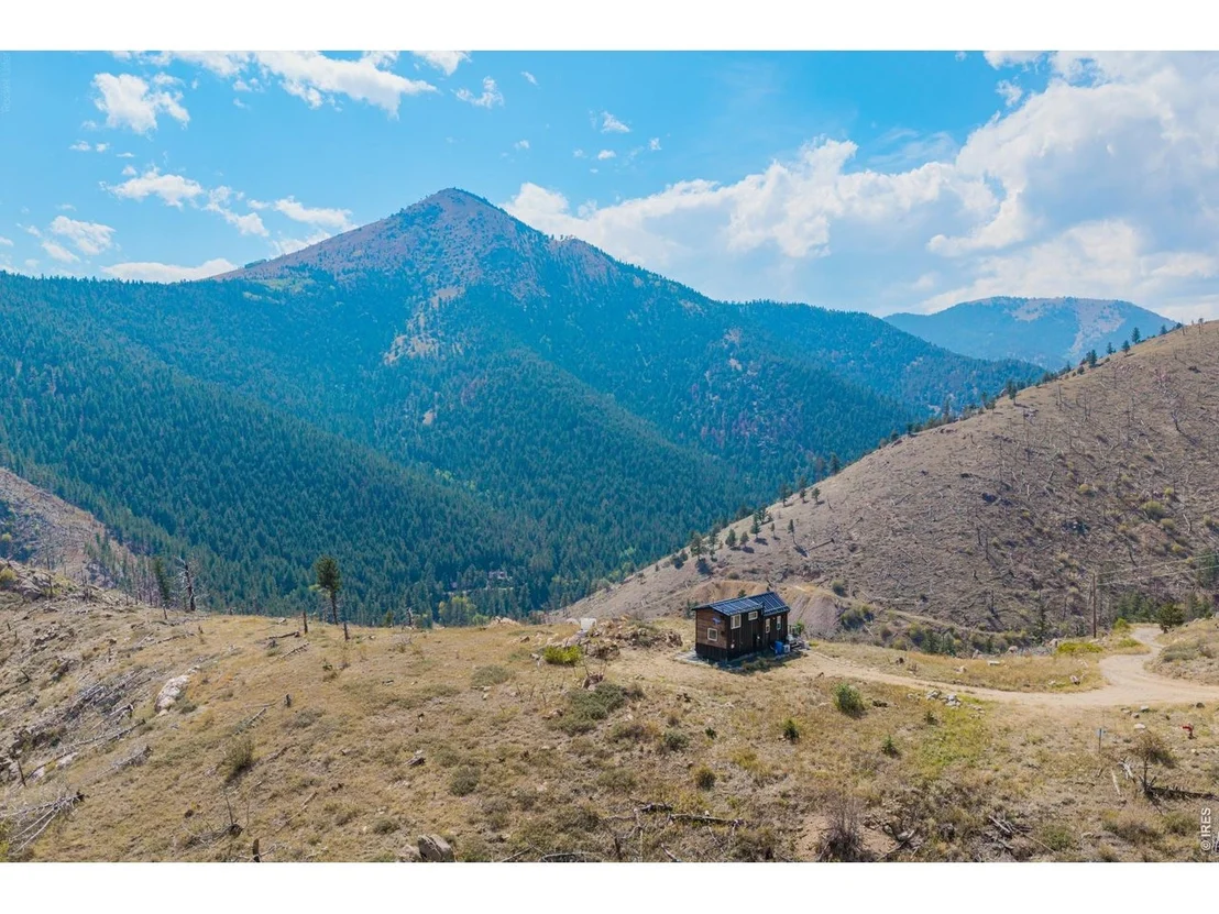 Photo of 560 Emerson Gulch Rd