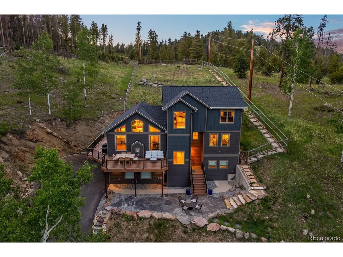 Photo of 32311 Lodgepole Dr