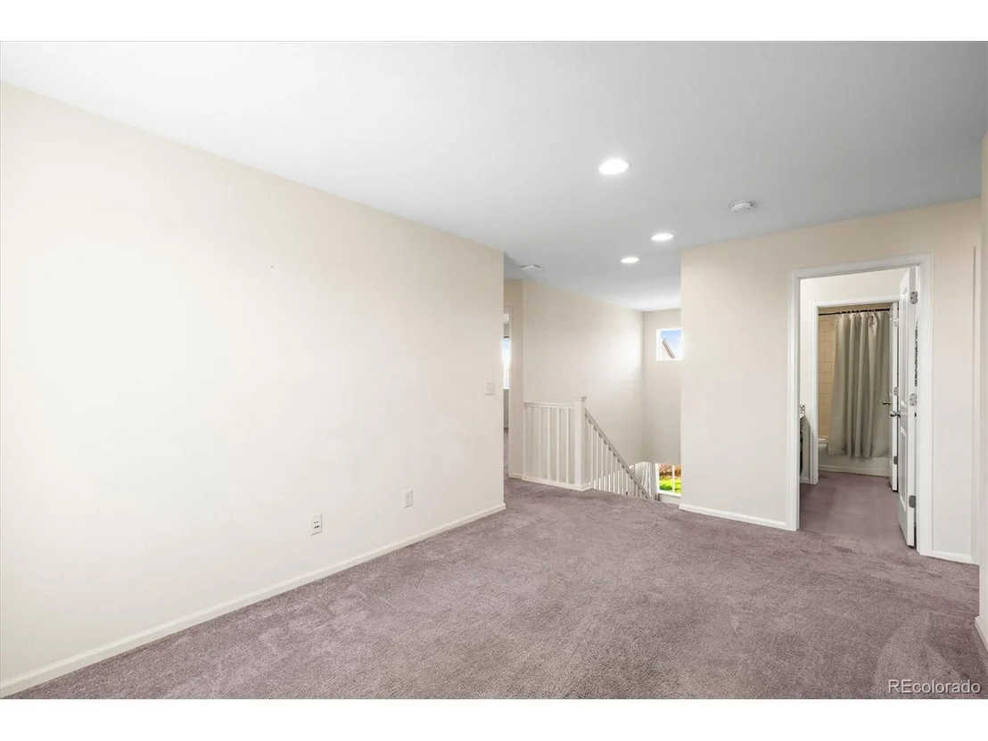 Photo of 12611 Eagle River Rd