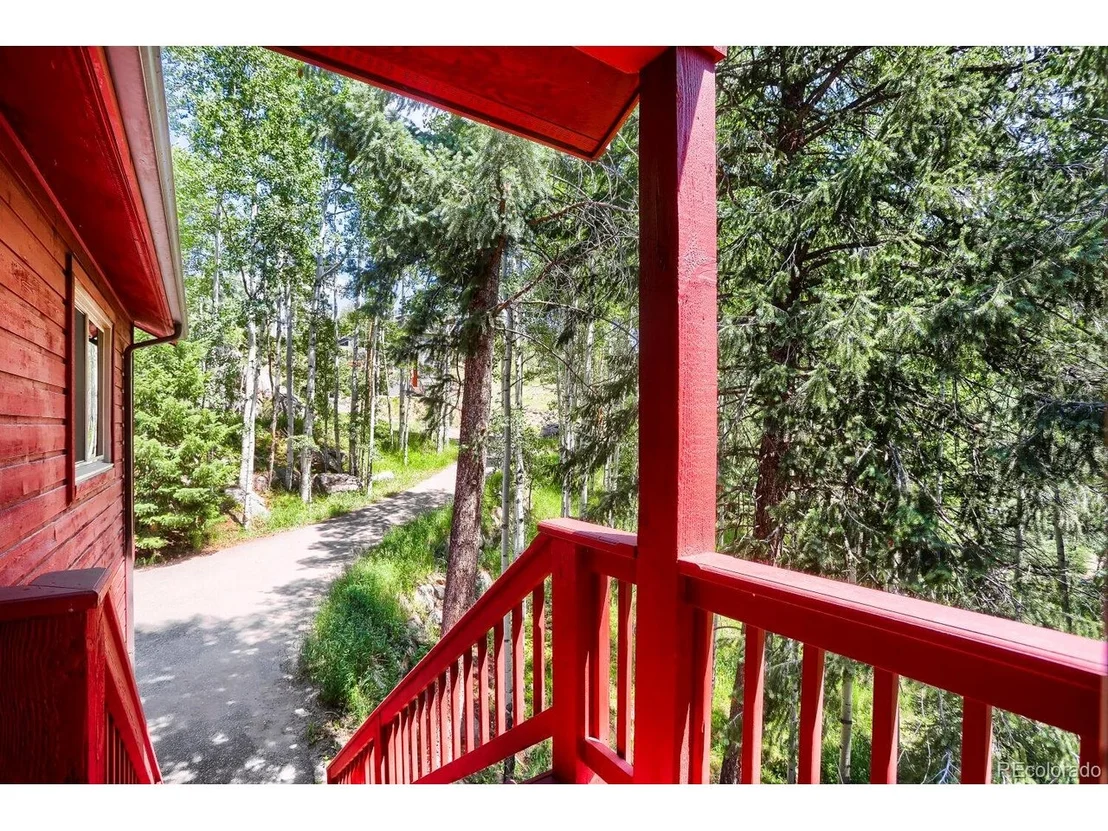 Photo of 32292 Lodgepole Dr