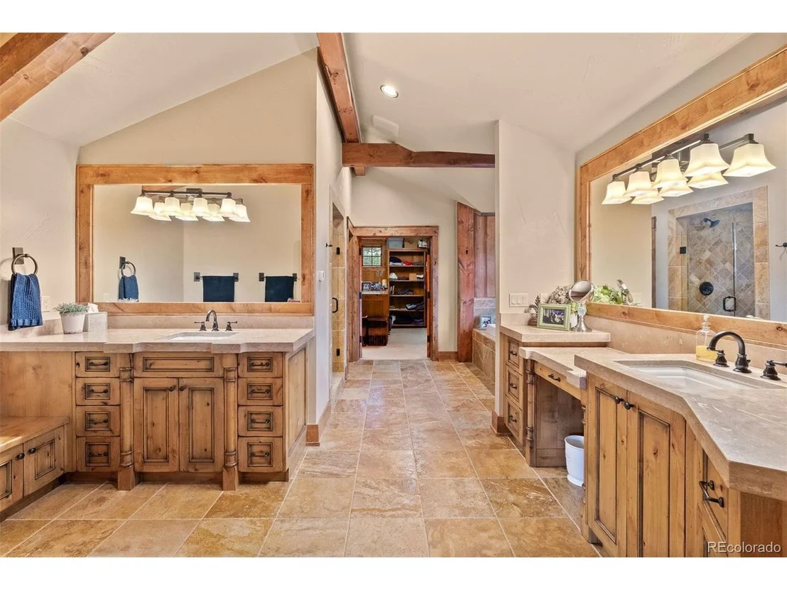 Photo of 2929 Highlands View Rd