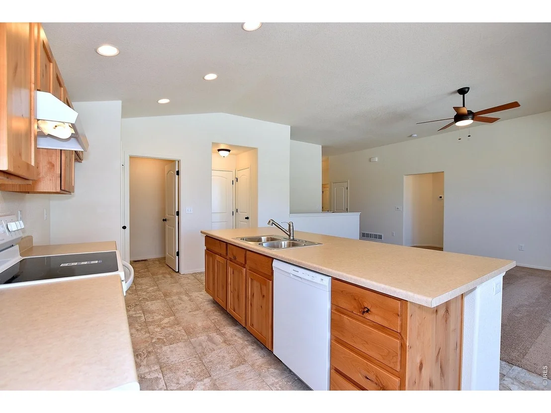 Photo of 2394 Juno Ln