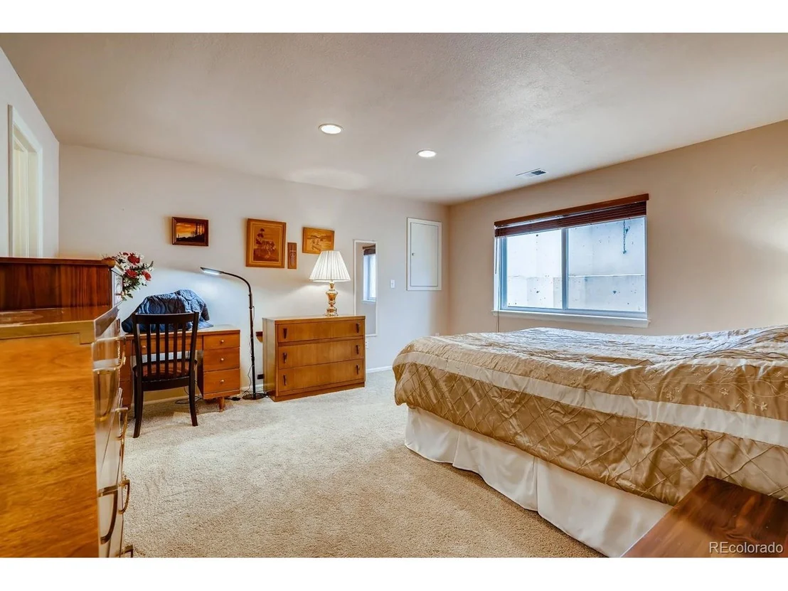 Photo of 2444 W 107th Dr