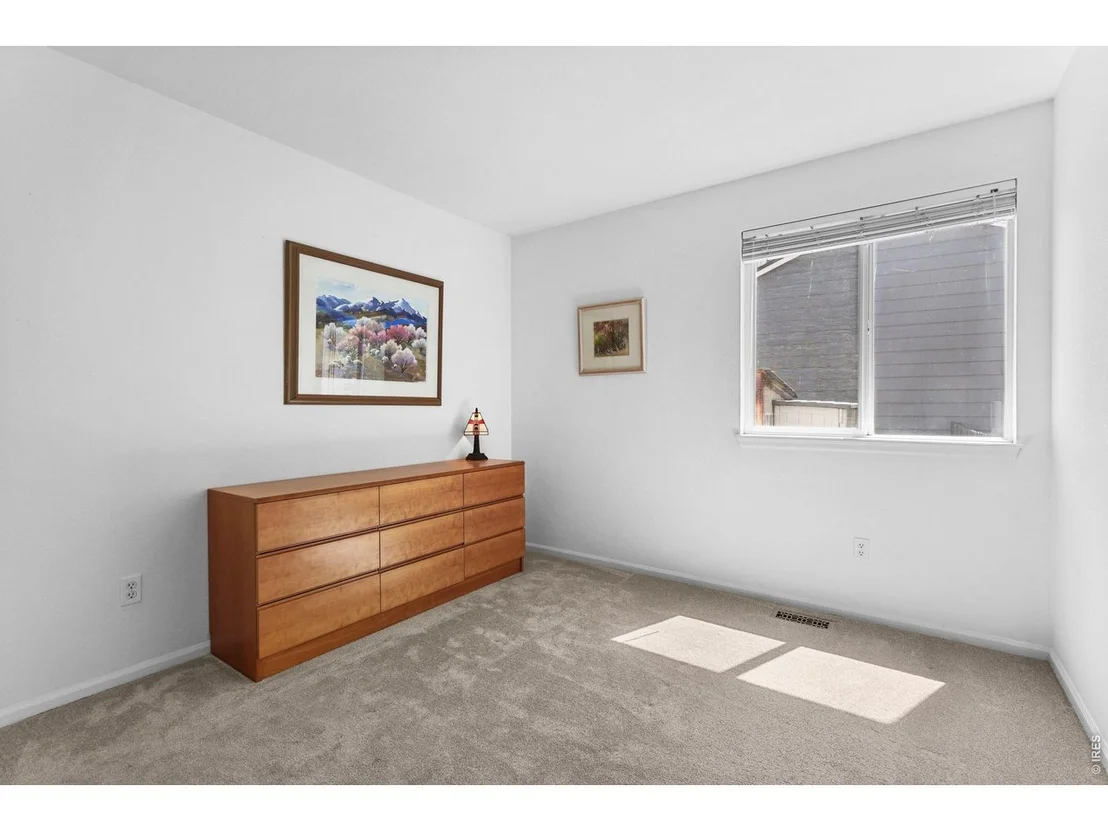 Photo of 657 Nelson Park Dr