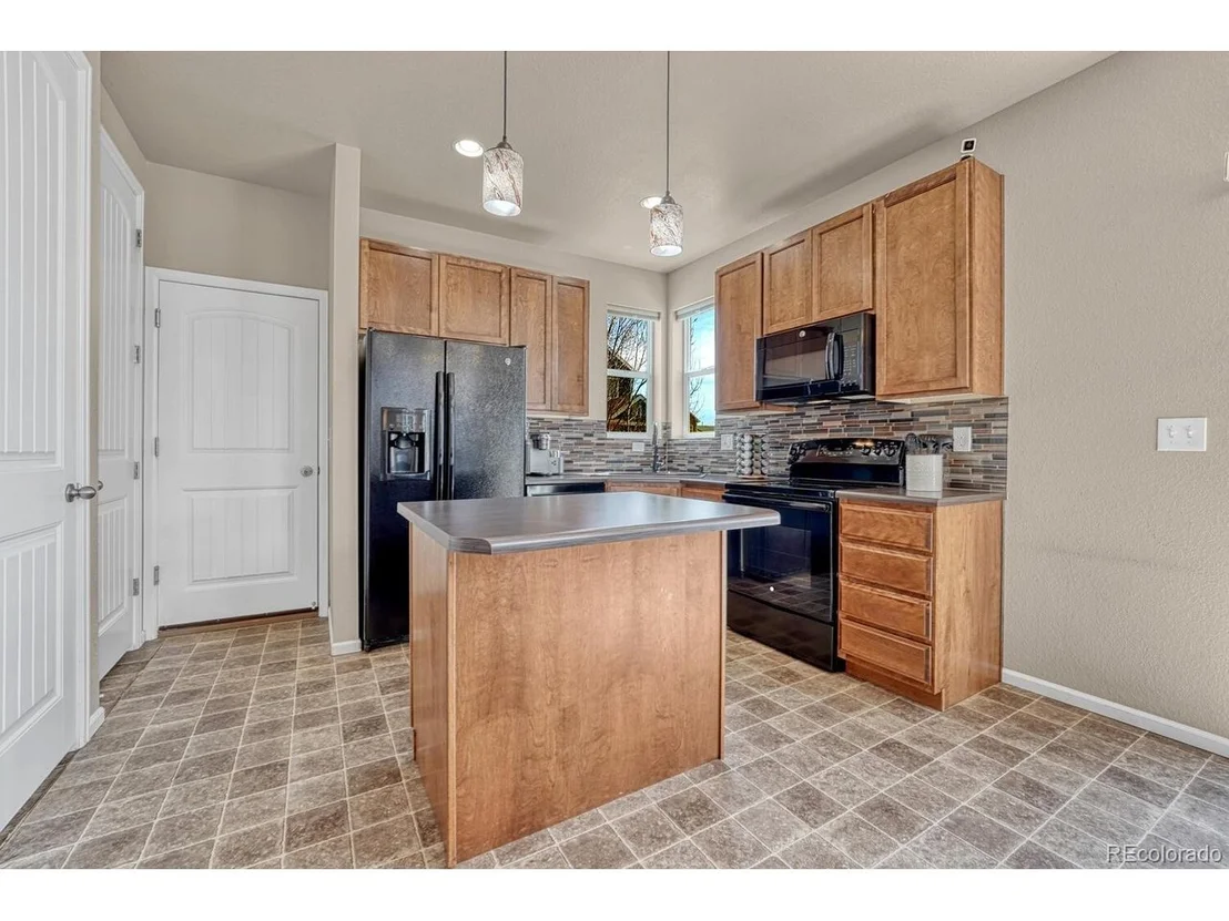 Photo of 490 Dukes Way