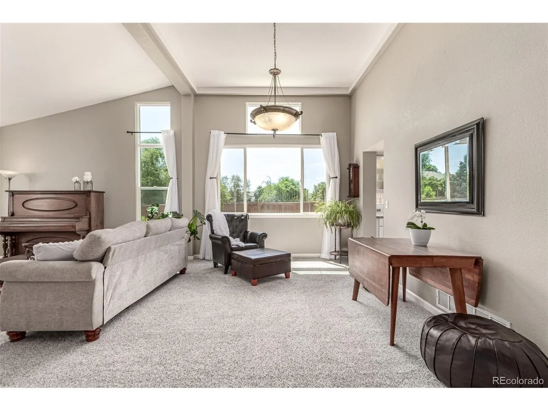Photo of 392 Driftwood Cir