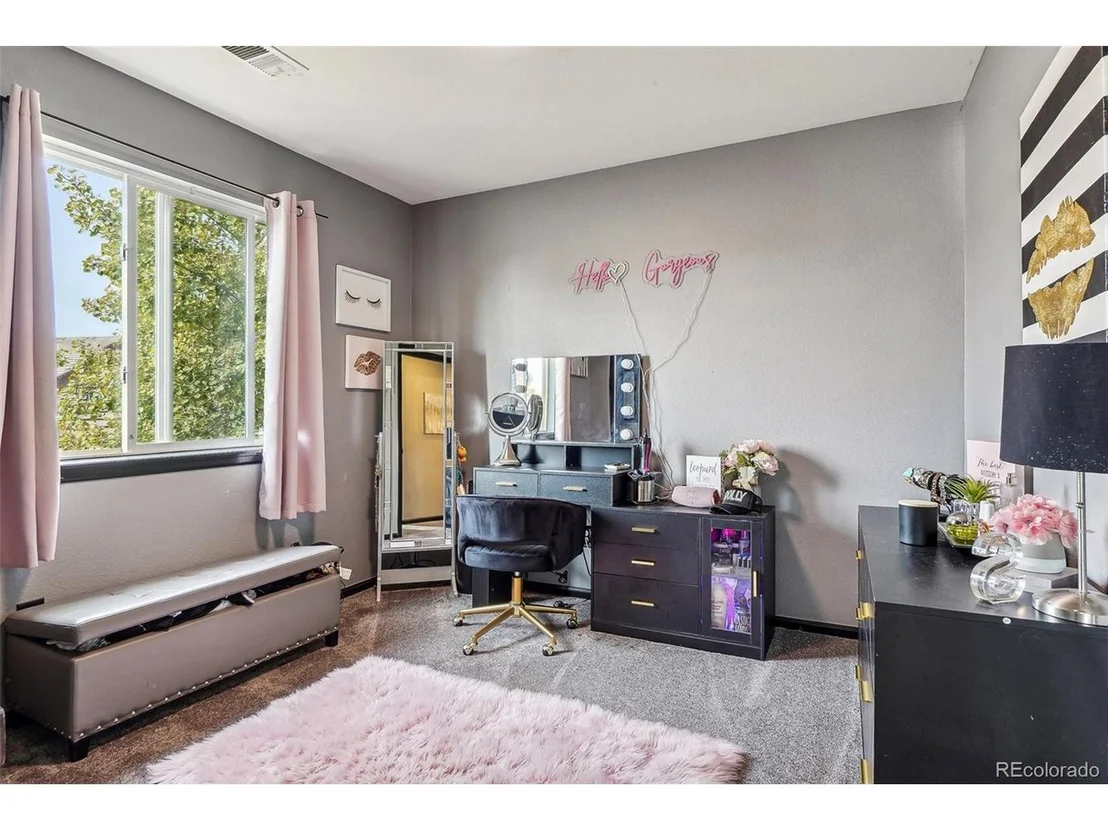 Photo of 10035 Crystal Cir