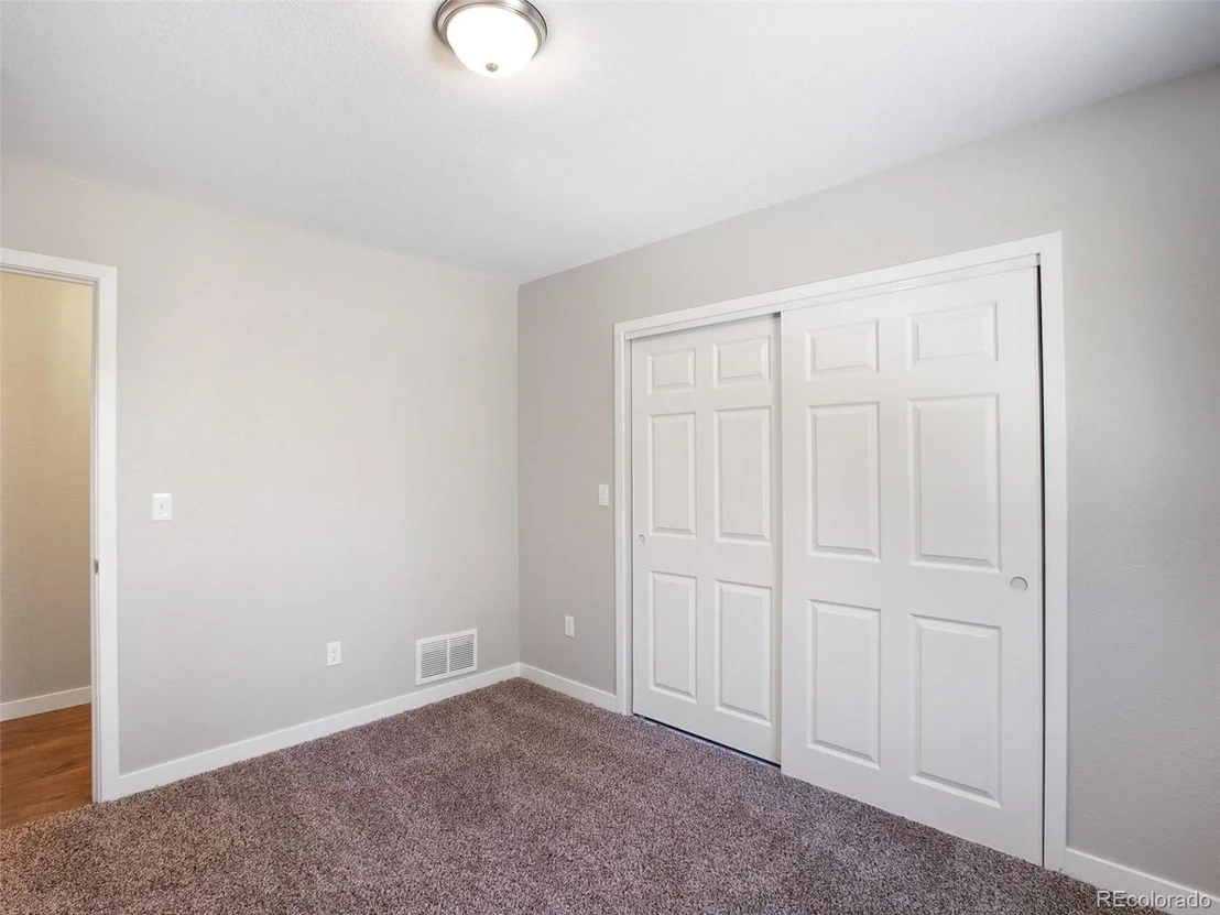 Photo of 96 Cameron Cir