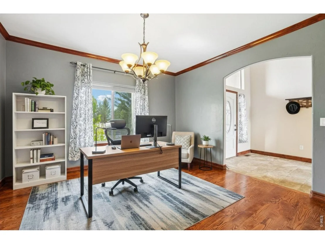 Photo of 7990 Saint St