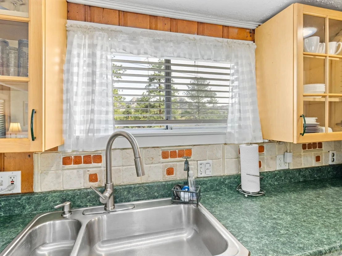Photo of 2242 Eagle Cliff Rd