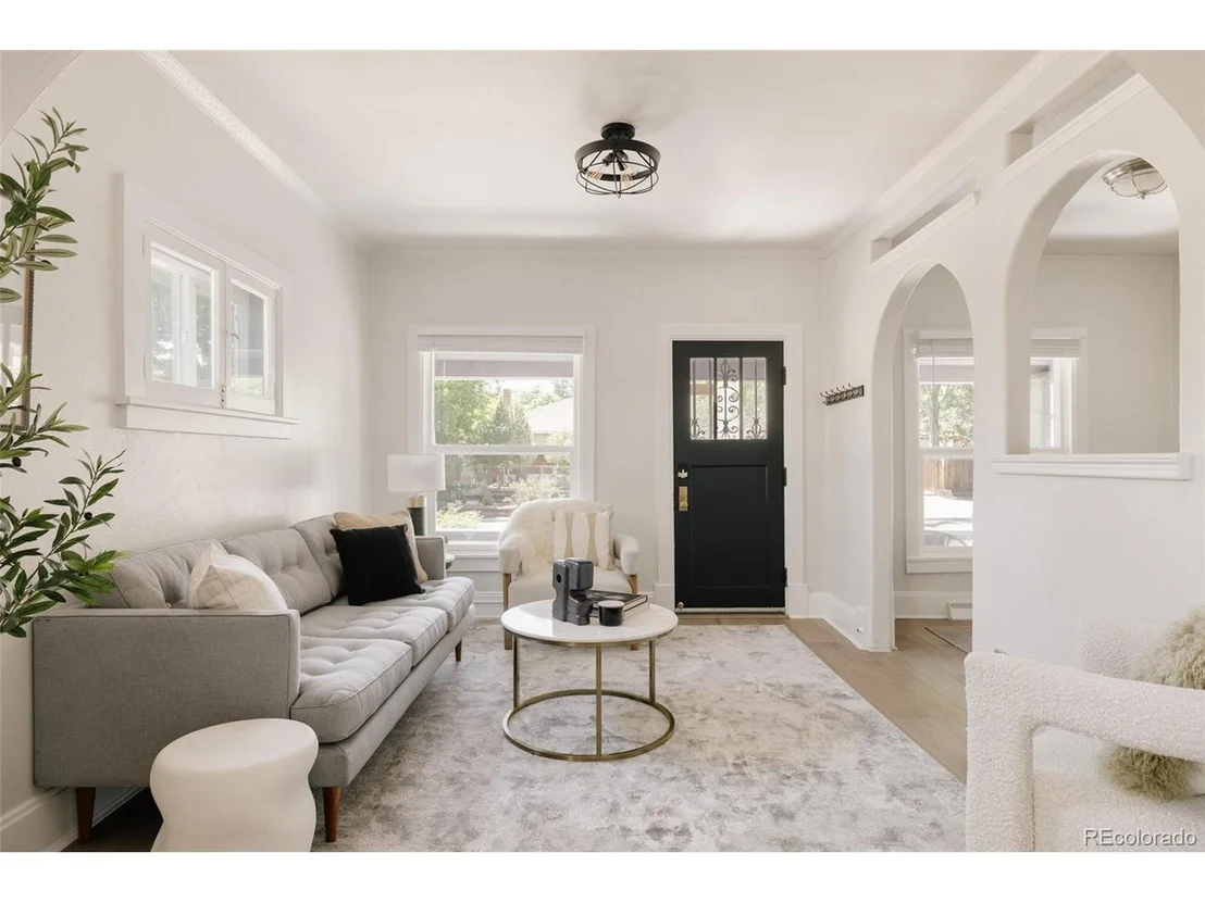 Photo of 4134 Bryant St