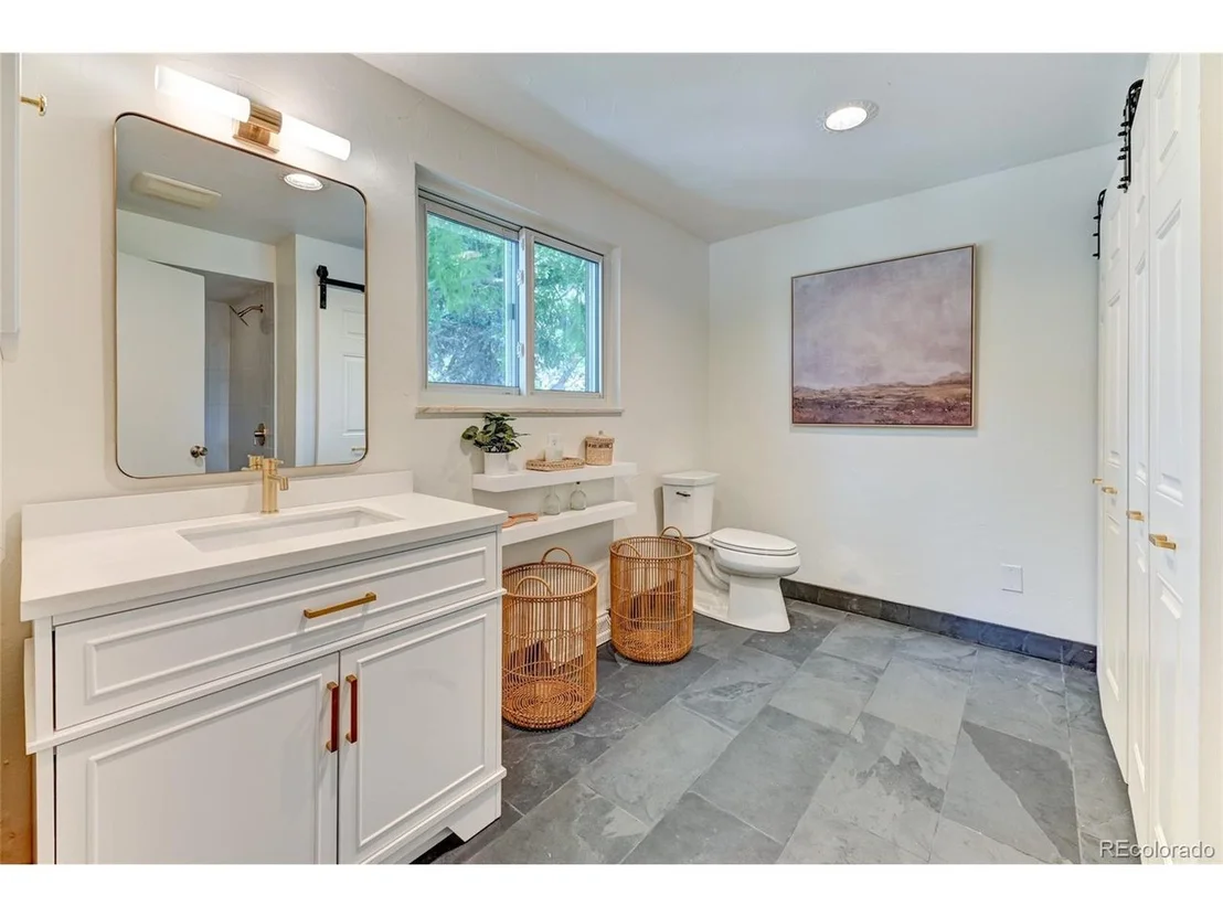 Photo of 456 Eldridge Ct