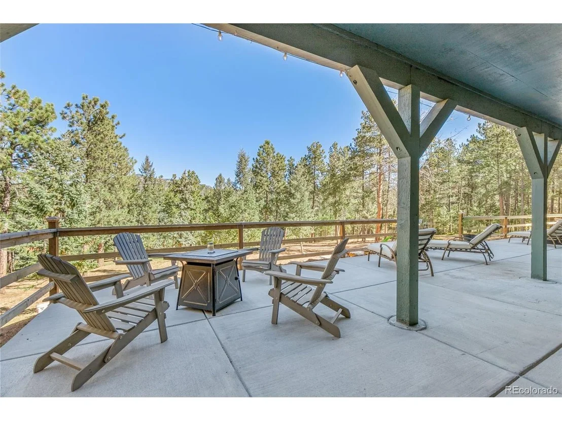 Photo of 3021 Nova Road