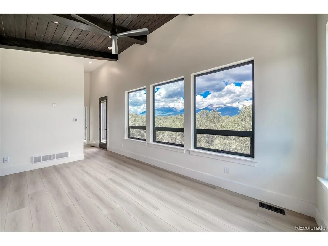 Photo of 10339 Outpost Ln