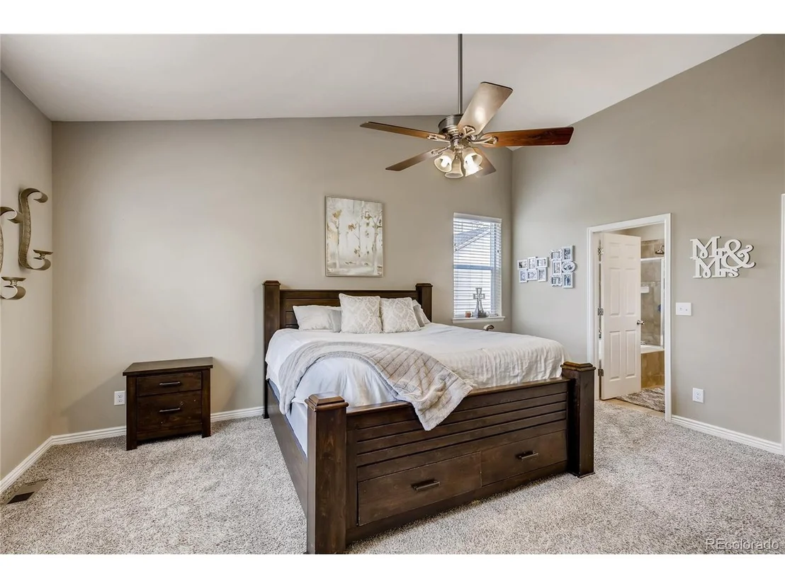 Photo of 6983 Sunburst Ave