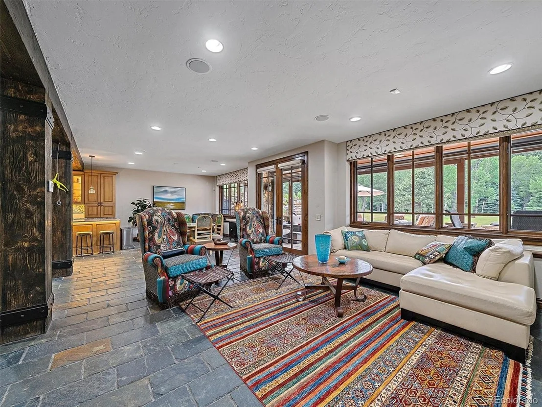 Photo of 33833 Deep Forest Rd