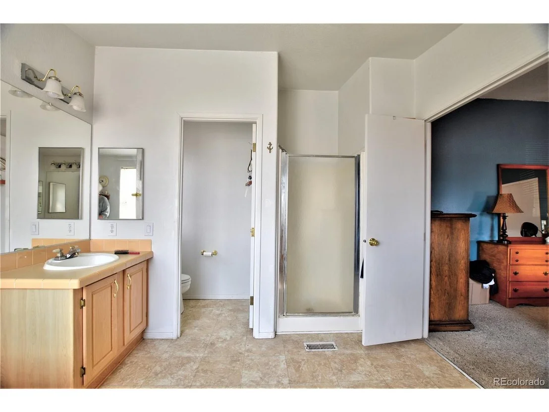 Photo of 415 Rogers