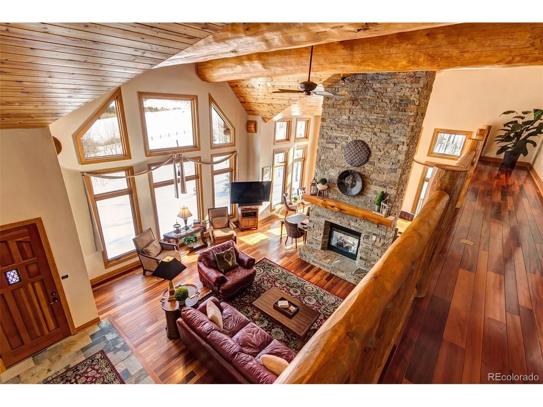 Photo of 101 Pearl Ln