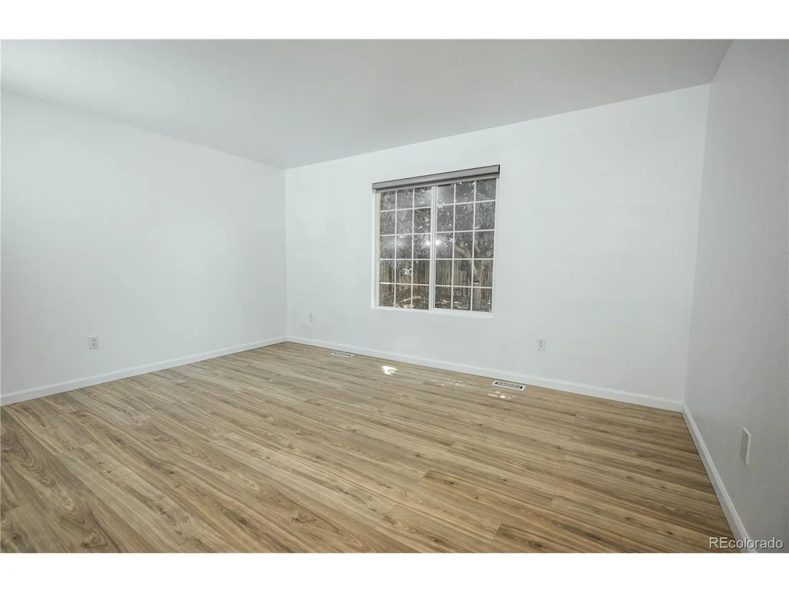 Photo of 18656 E Harvard Dr