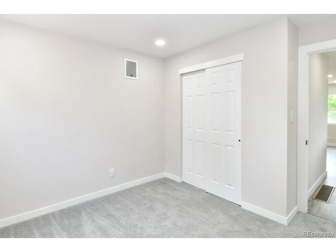 Photo of 1000 N Hooker St