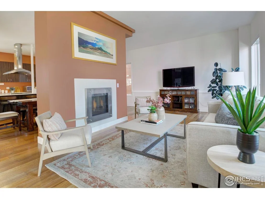 Photo of 1025 Neon Forest Cir