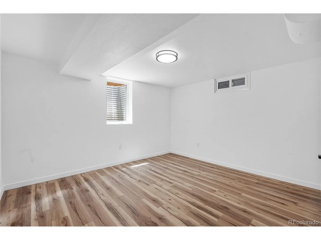 Photo of 3541 N Monaco Pkwy