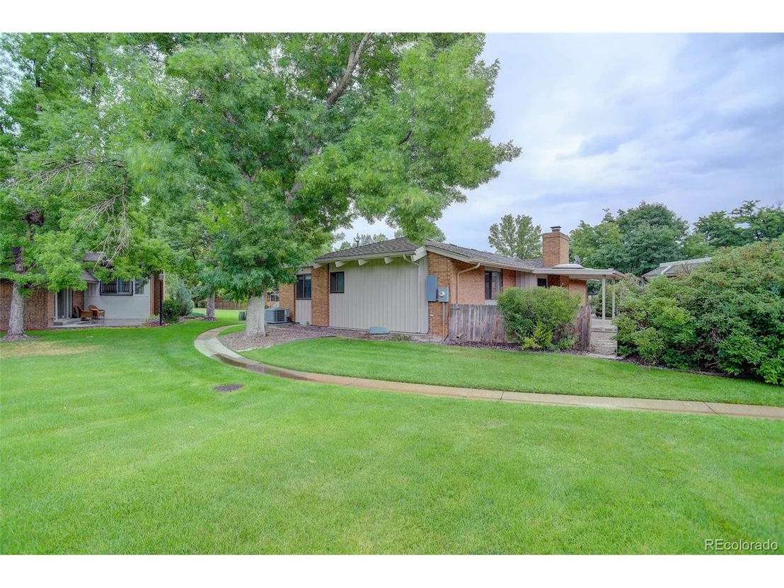 Photo of 42 Eagle Dr