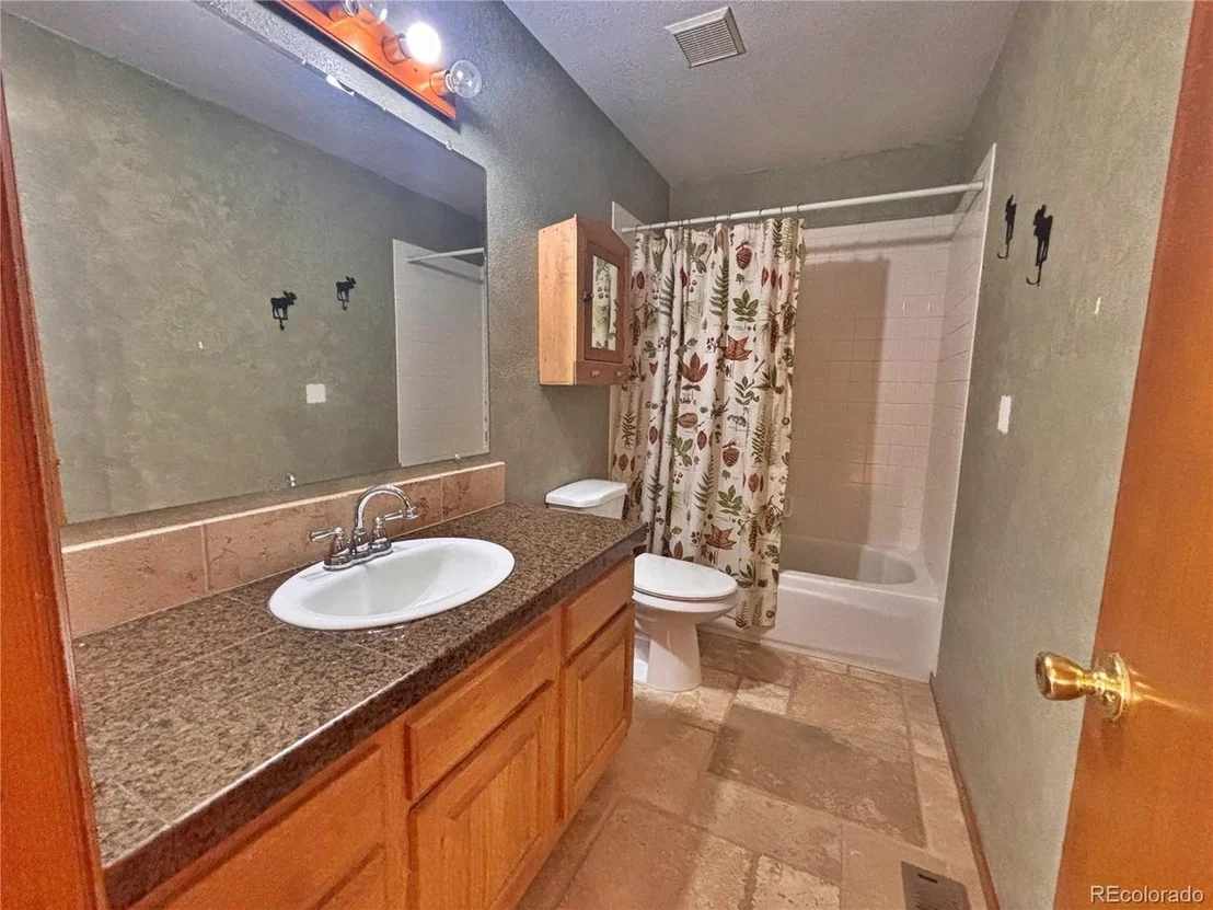 Photo of 17 Silver Springs Rd
