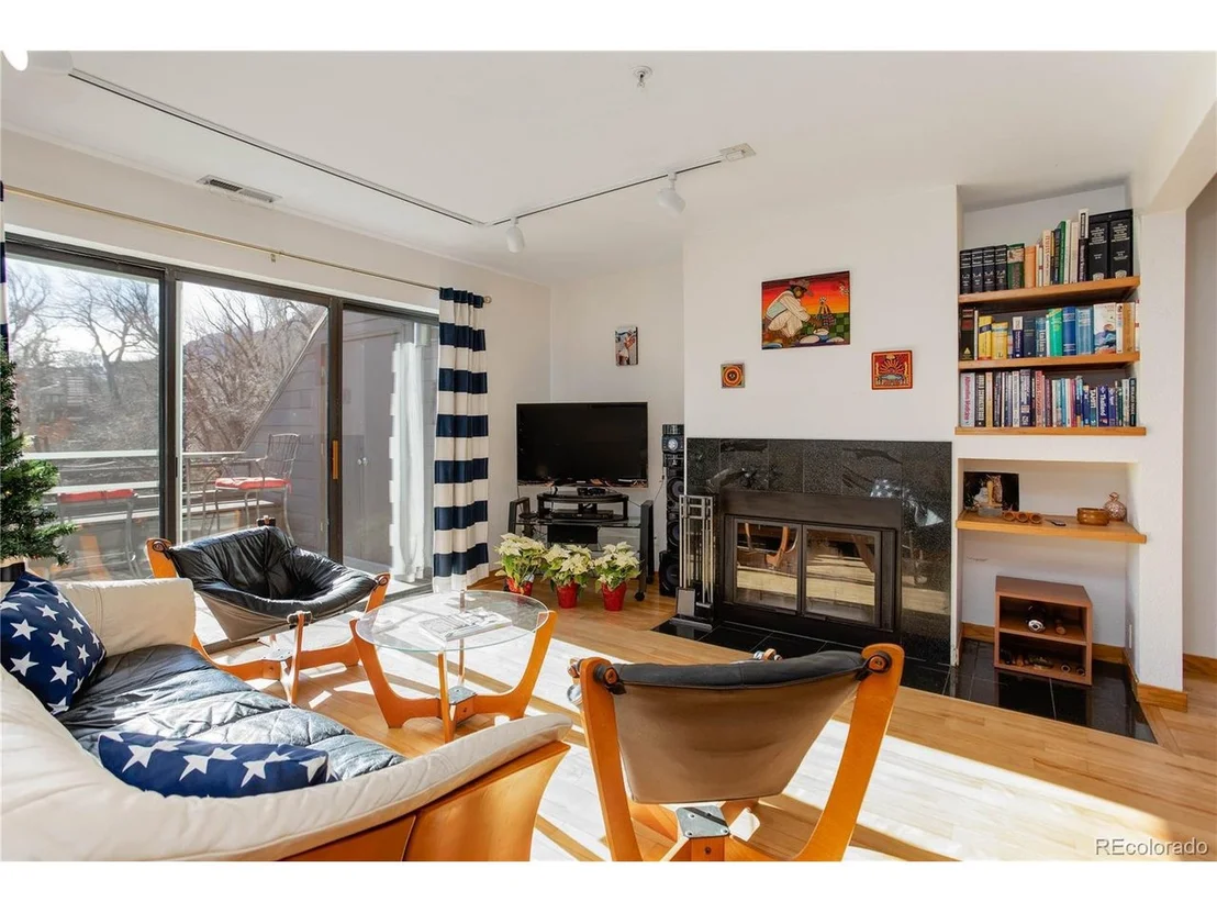 Photo of Unit C at 848 Walnut St