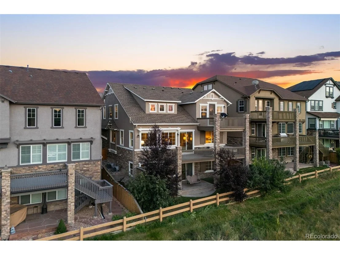 Photo of 10876 Valleybrook Cir