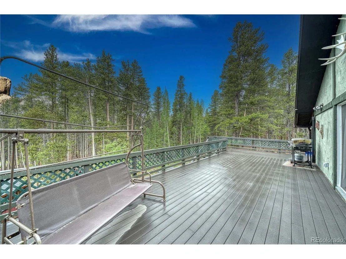 Photo of 2128 N Lodgepole Cir