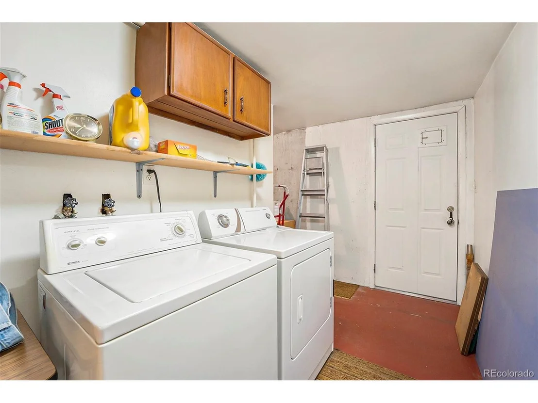 Photo of 217 Iowa Dr