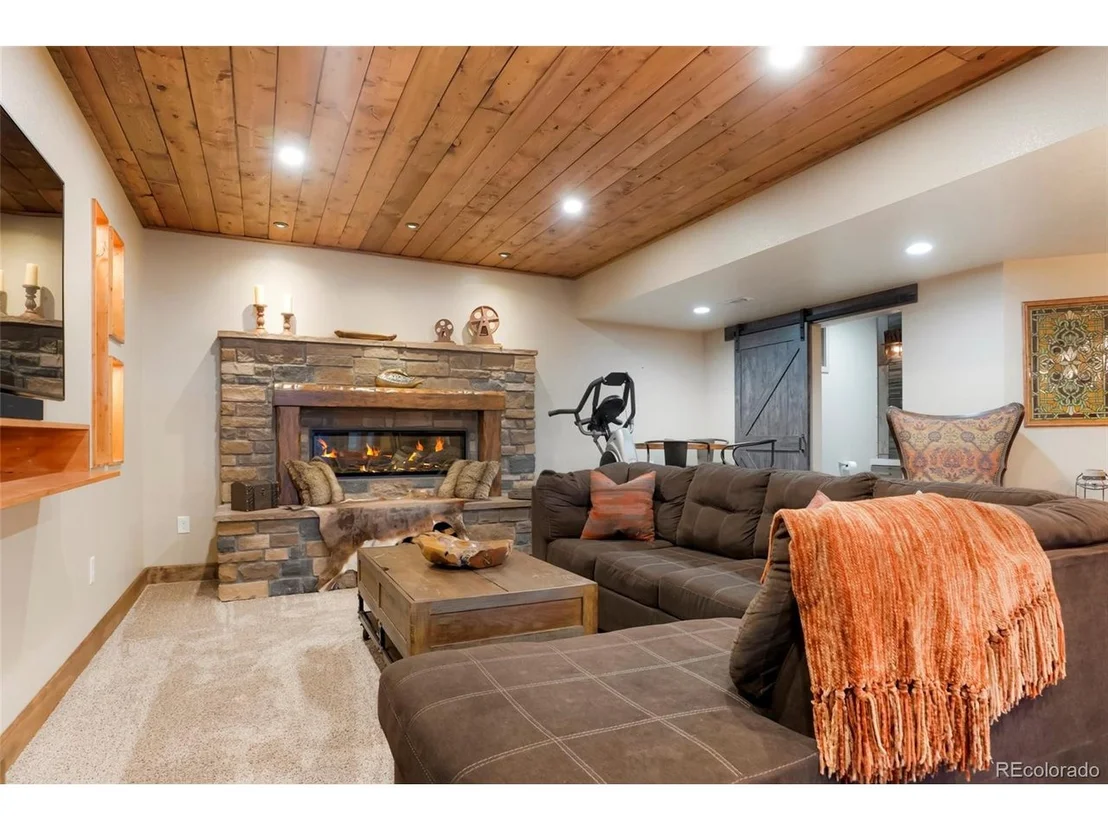 Photo of 11632 Pine Canyon Dr