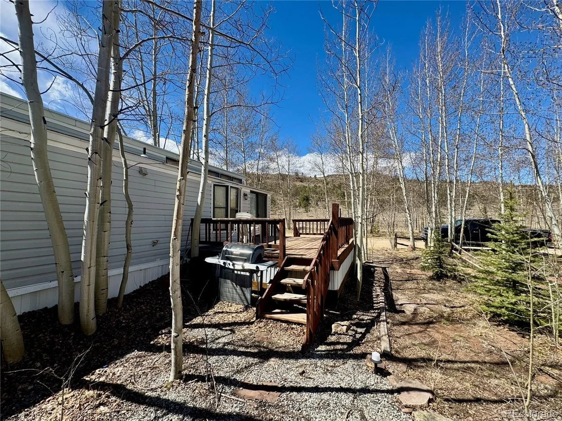 Photo of 425 Depot Dr