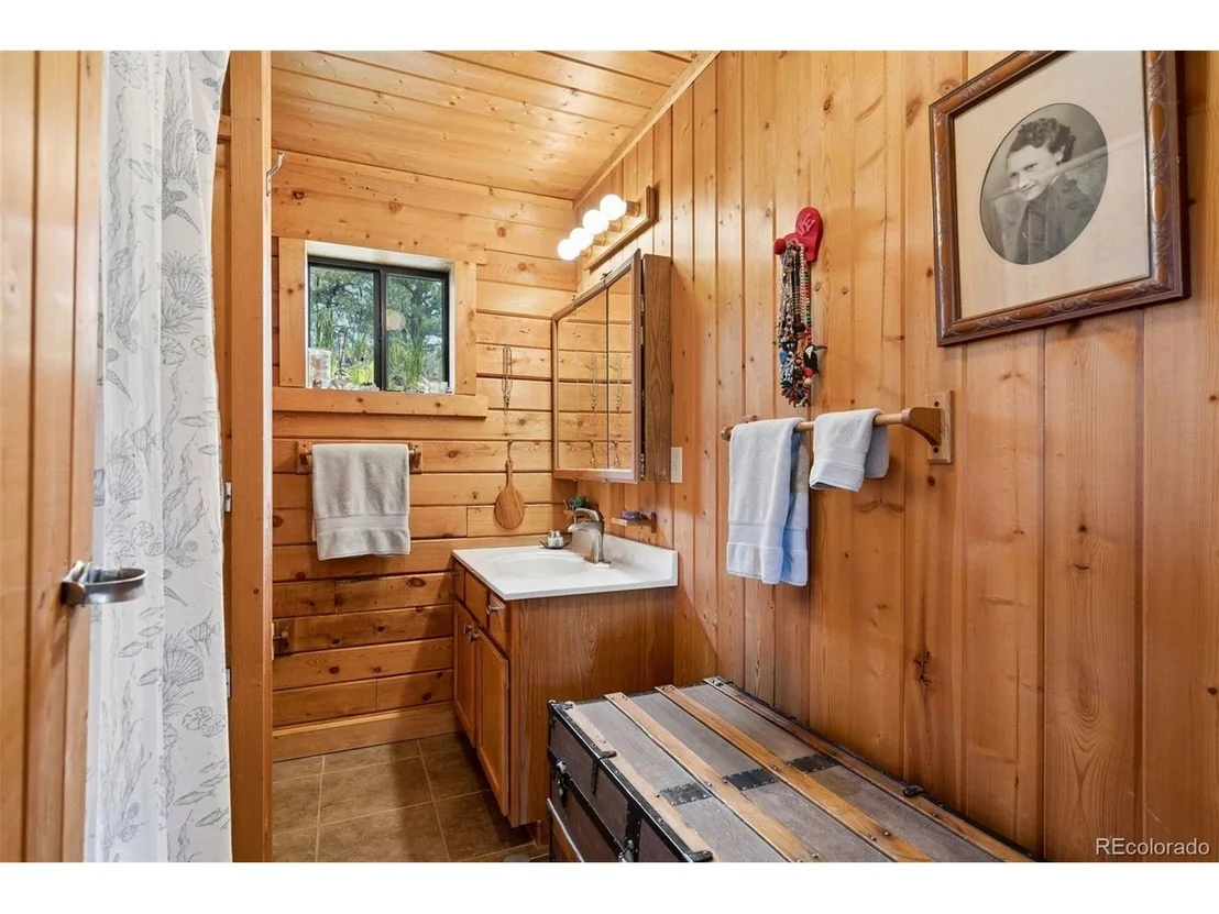 Photo of 247 Bunny Rd