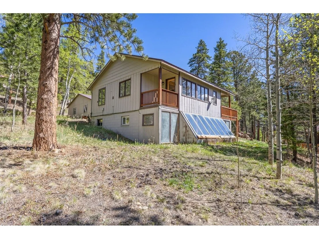 Photo of 414 Upper Travis Gulch Rd