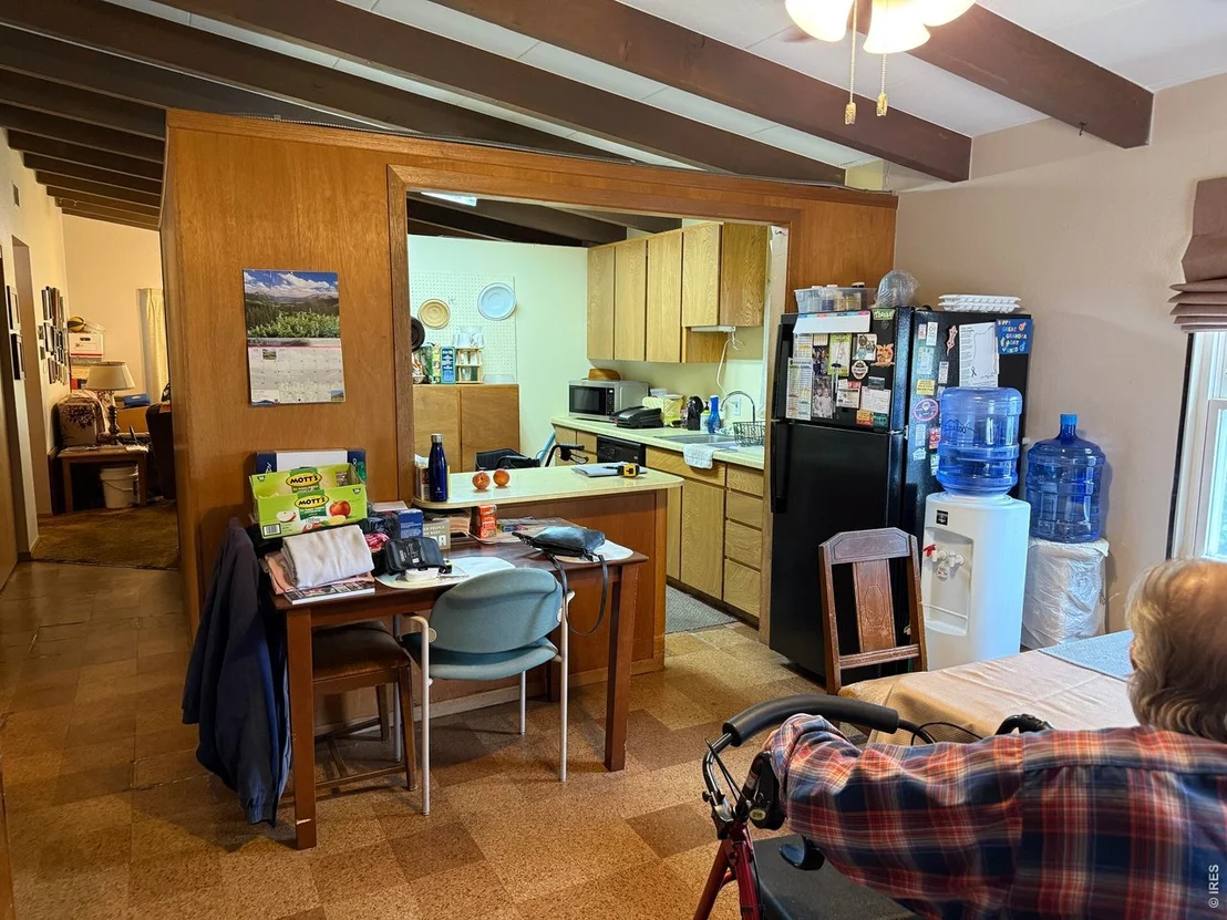 Photo of 1510 Violet Ave